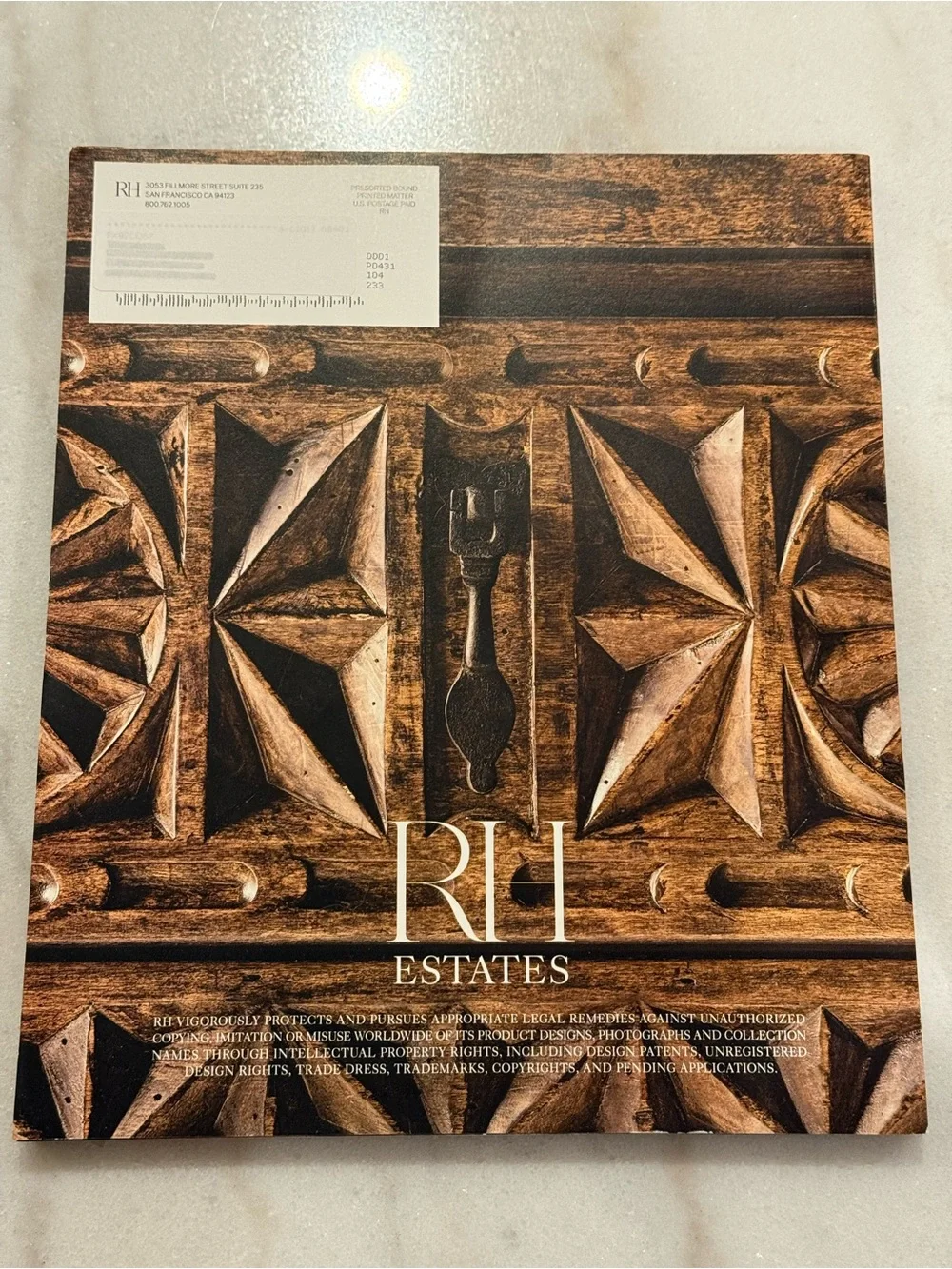RH Restoration Hardware Magazine - Estates Volume